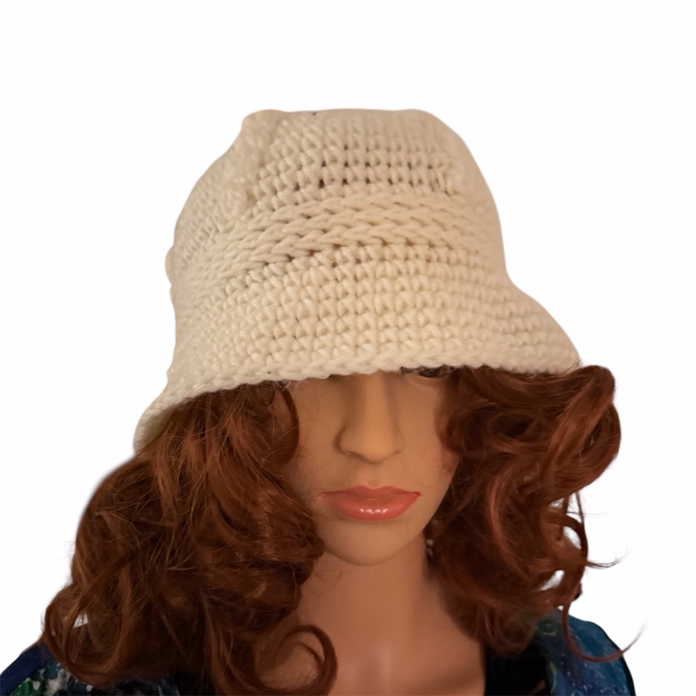 Betmar New York Vintage Crochet Hat 619 Japan Acrylic 70s Knit Bowler 20s Retro